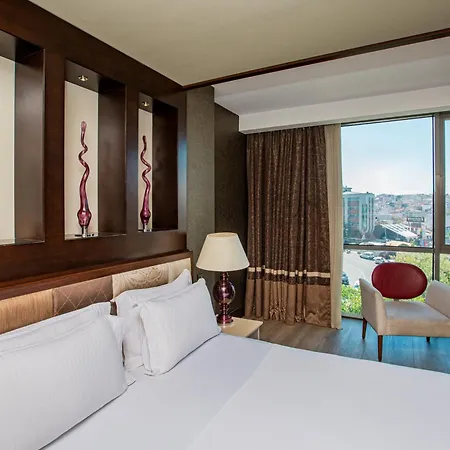 The Elysium Taksim Hotel 5*